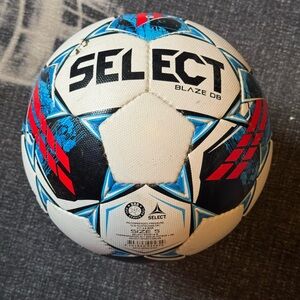 Select Blaze DB Soccer Ball